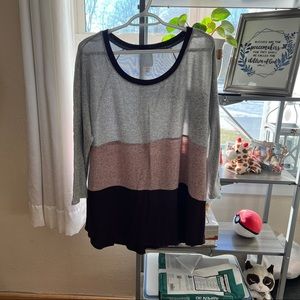 Dress Barn 3/4 Sleeve Sweater